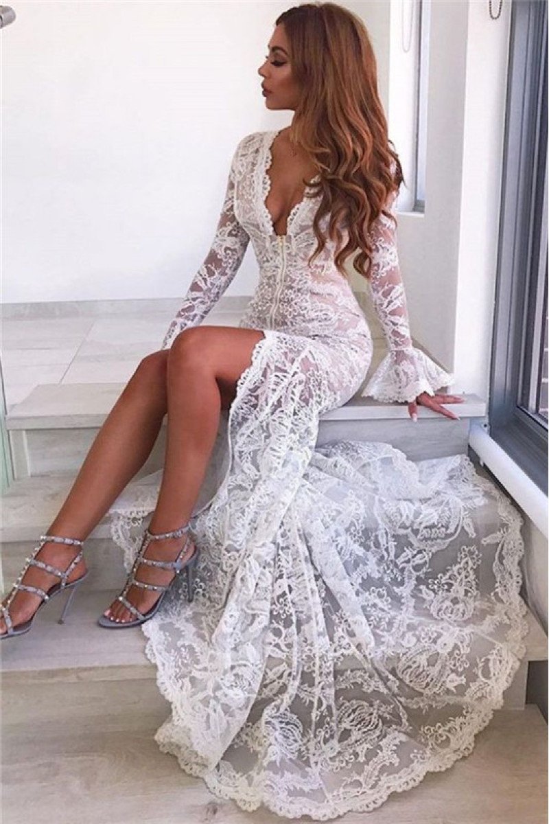 Charming White Lace V-neck Long Sleeves Mermaid Prom Dresses