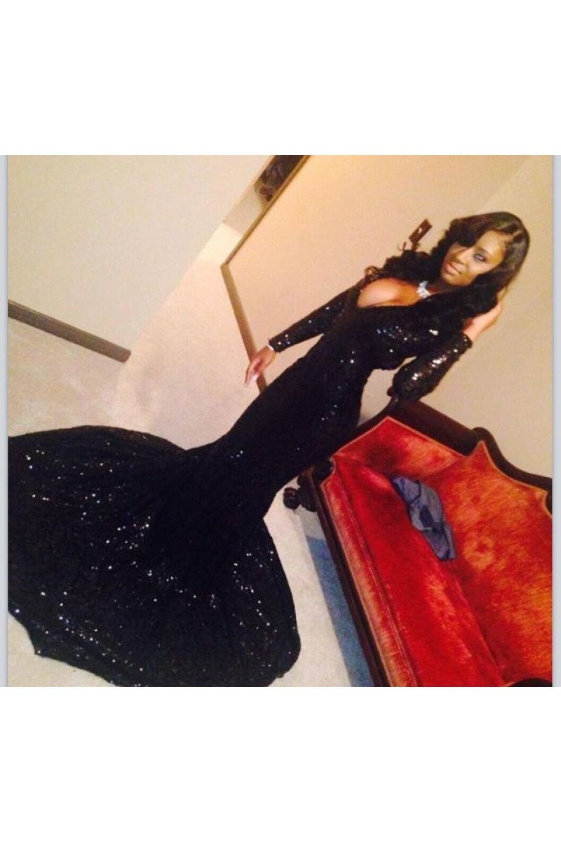 Special Black V-neck Sequins Long Sleeves Mermaid Prom Dresses