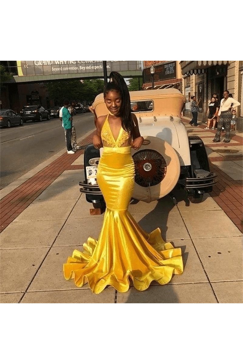 Sparkle Gold Halter Velvet Mermaid Prom Dresses With Appliques