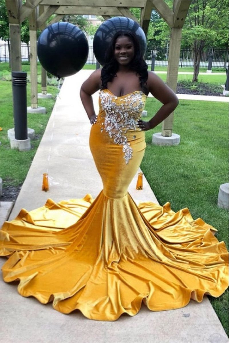 Generous Gold Sweetheart Velvet Oversize Mermaid Prom Dresses With Crystal