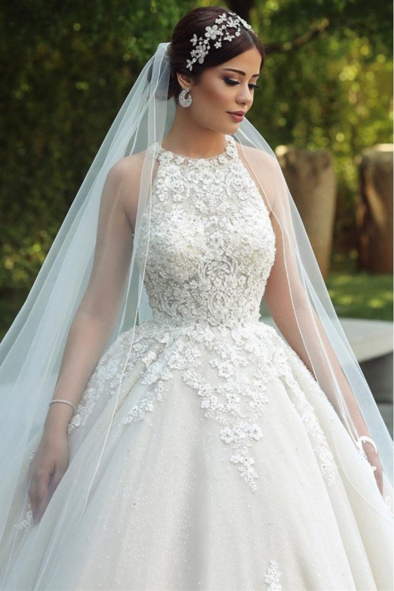 Elegant Jewel Open Back Chapel Train Ball Gown Wedding Dresses With Appliques