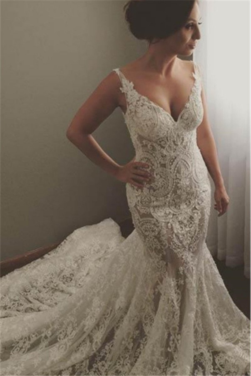 Beautiful V-neck Backless Lace Mermaid Wedding Dresses With Chapel Train