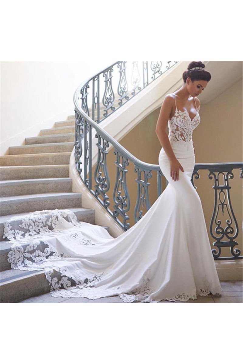 Gorgeous Sexy Spaghetti Straps Sheath Wedding Dresses With Appliques