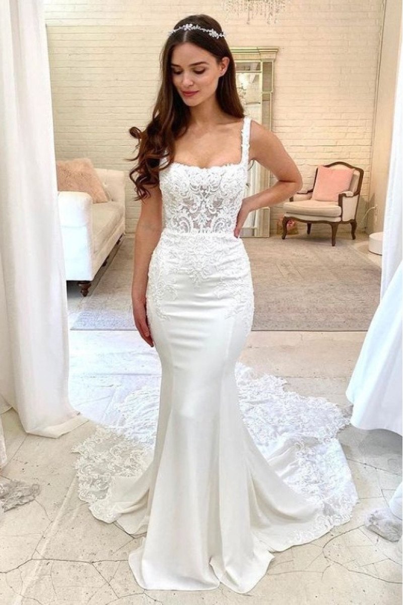 Modern Spaghetti Straps Chapel Train Sheath Wedding Dresses With Appliques