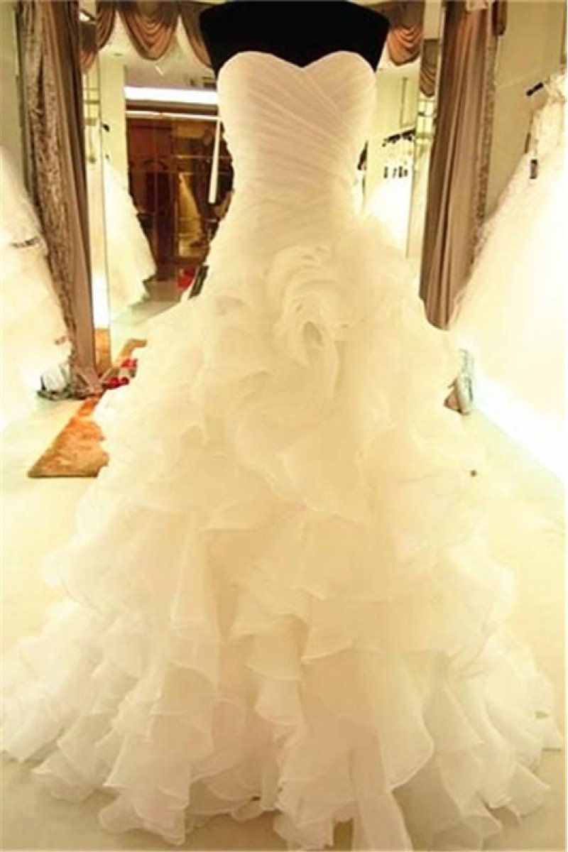 Special Sweetheart Lace Up Court Train A-lien Wedding Dresses With Puffy Layers