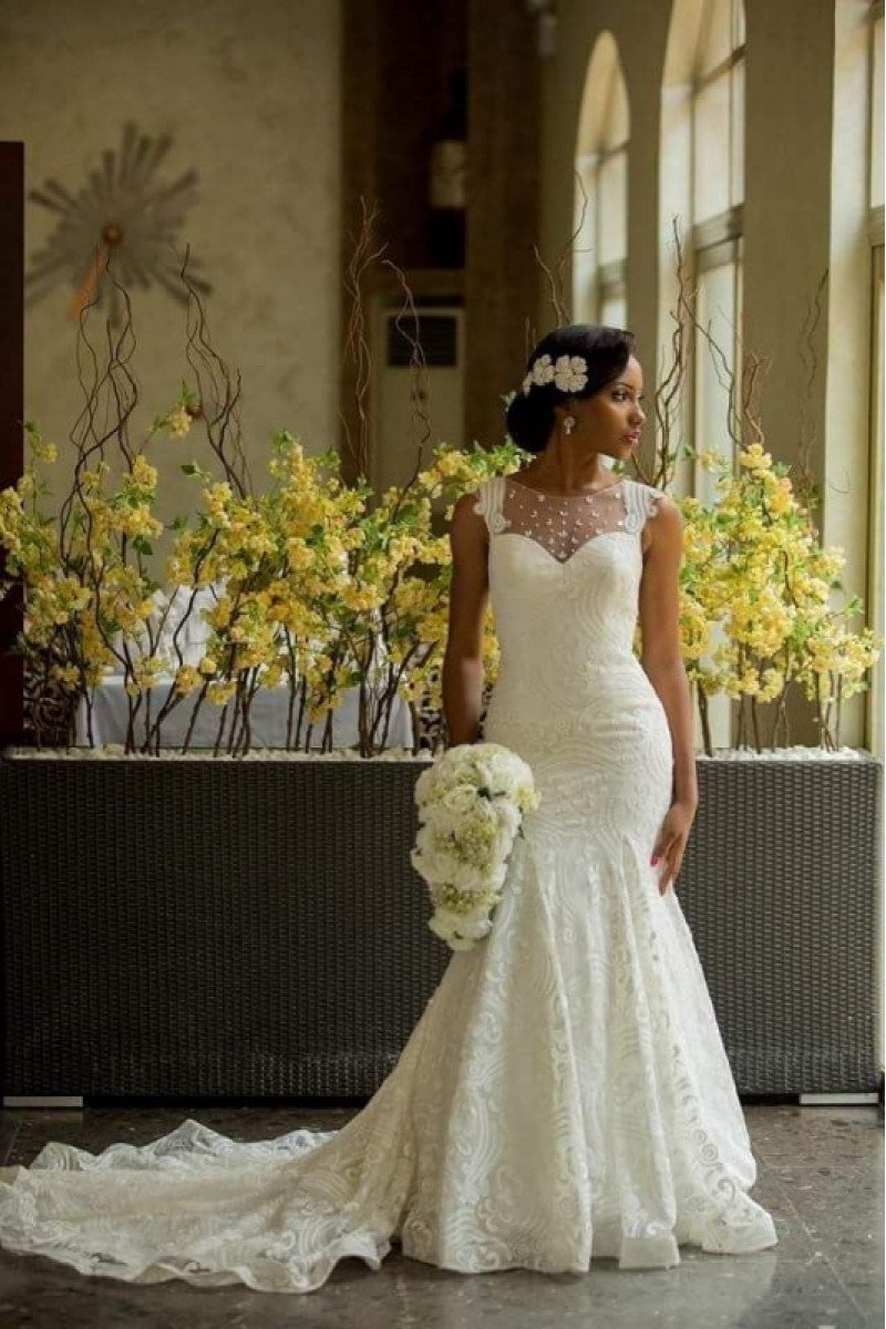 Mild Jewel Open Back Lace Mermaid Wedding Dresses With Court Train