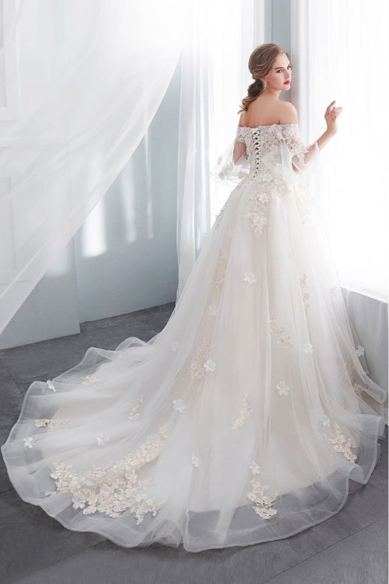 Alexia Lovely Off Shoudler Lace Up Chapel Train Ball Gown Wedding Dresses With Appliques