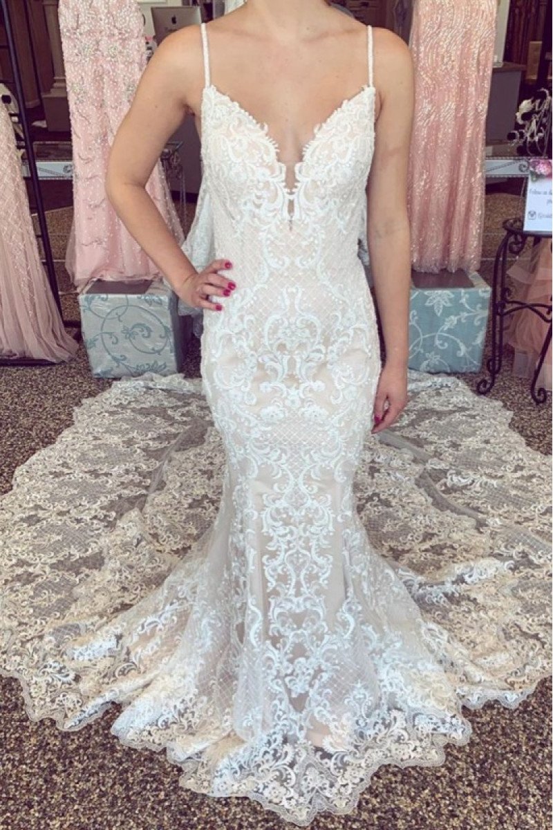 Ann Beautiful Spaghetti Straps Lace Mermaid Wedding Dresses With Chapel Train