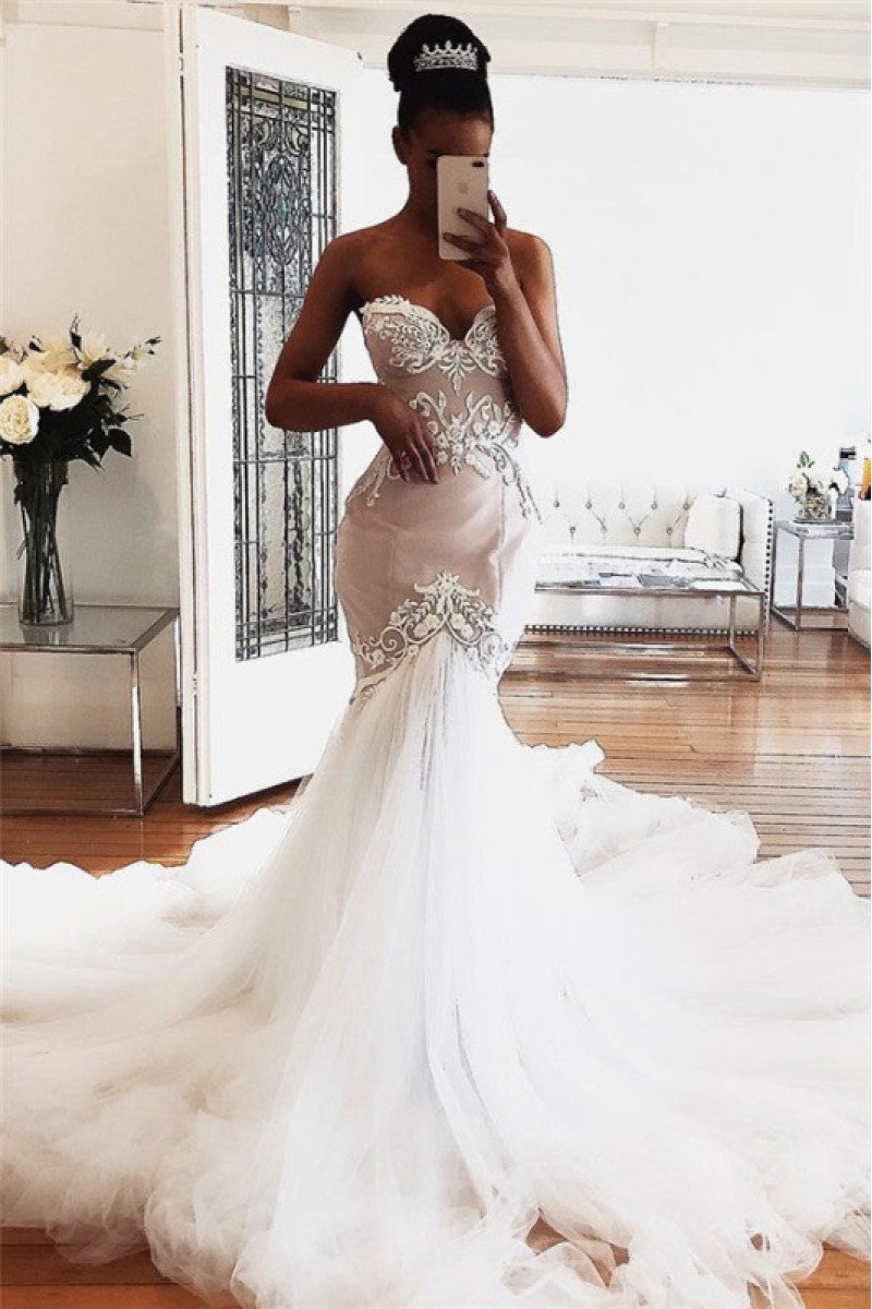 Daphne Elegant Sweetheart Open Back Appliques Mermaid Wedding Dresses With Royal Train