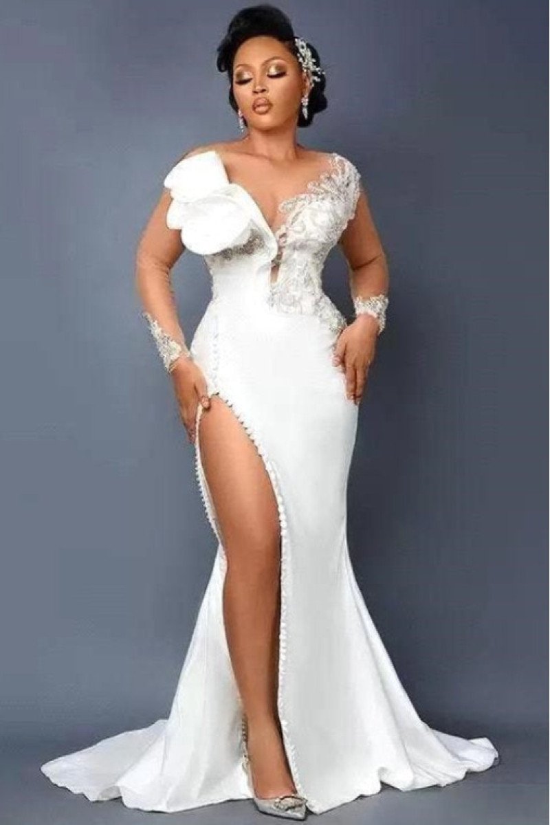 Diana Beautiful V-Neck Long Sleeves Side Slit Mermaid Wedding Dresses With Appliques