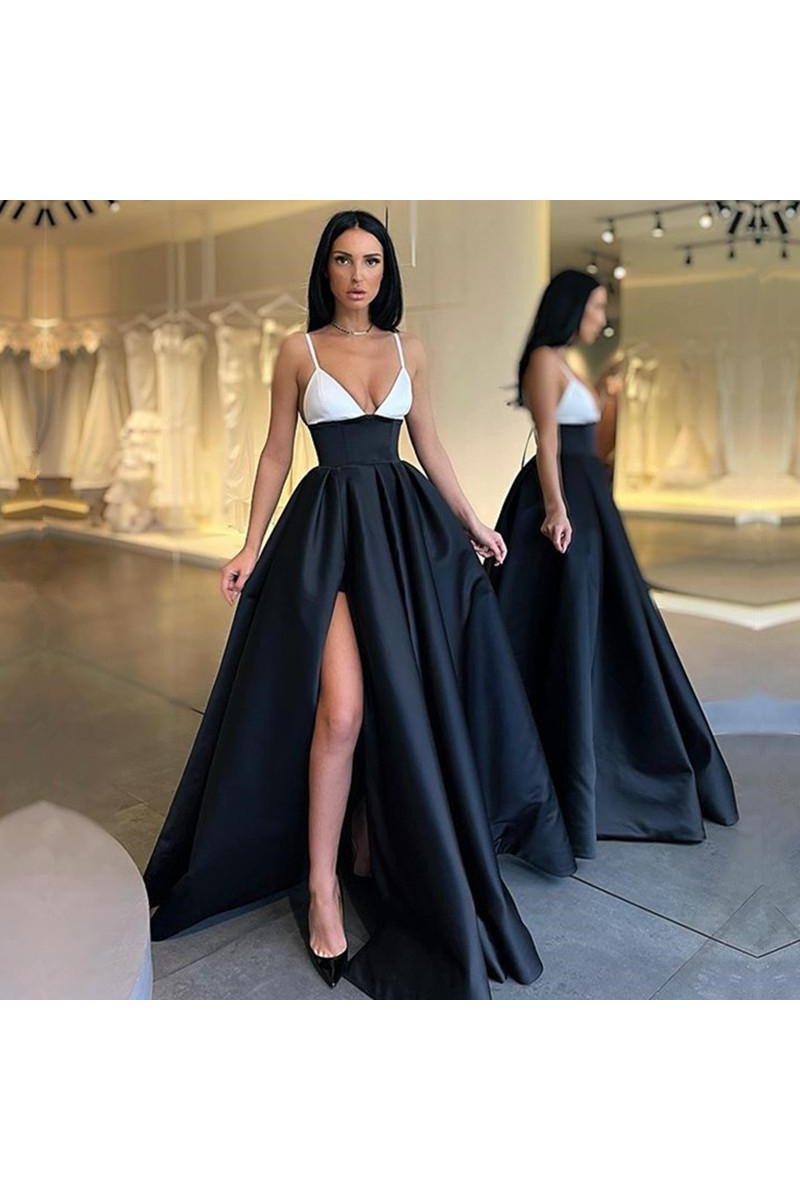 Hazel Modern Black Spaghetti Straps Side Slit A-line Prom Dresses With Pocket