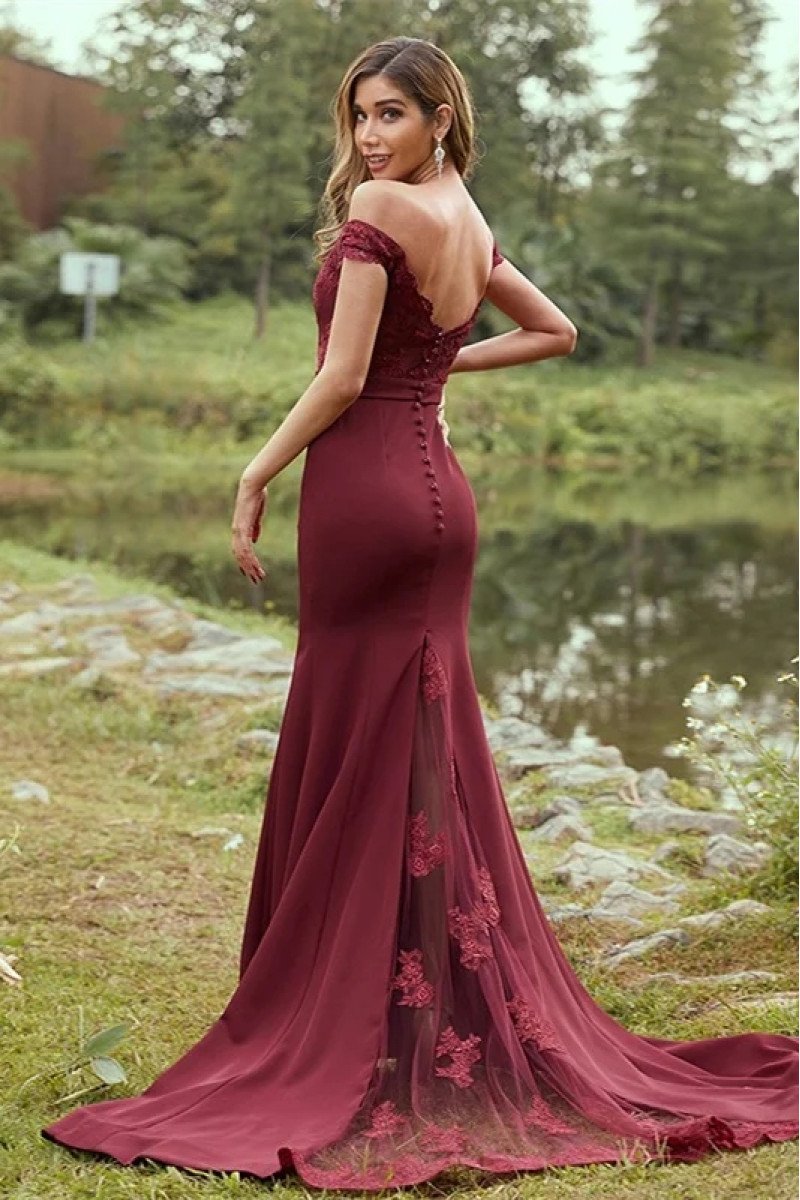 Alice Classical Burgundy Off Shoulder Open Back Appliques Sheath Bridesmaid Dresses