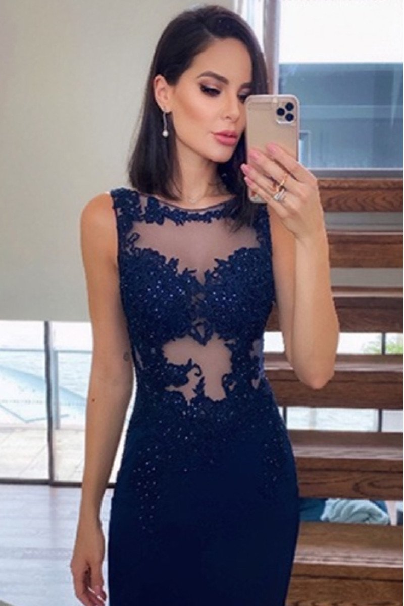 Charleen Elegant Dark Navy Jewel Appliques Sheath Evening Dresses With Keyhole