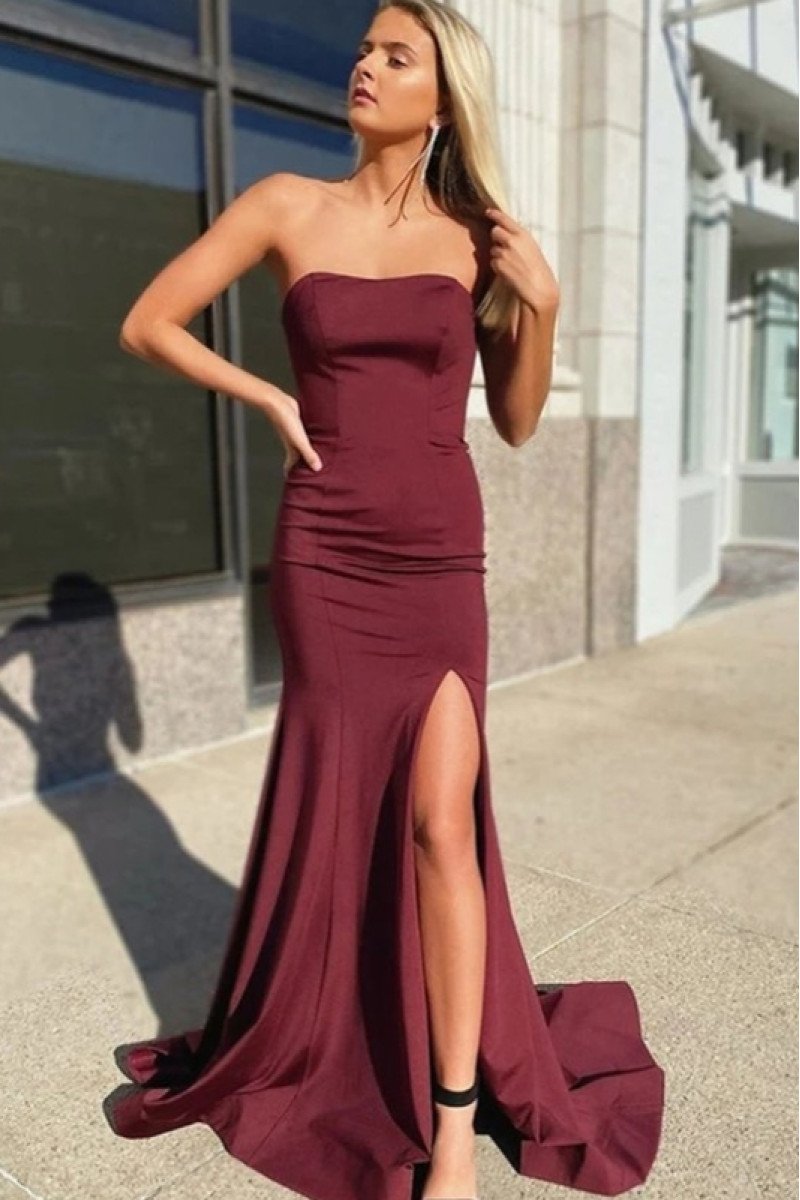 Dallas Beautiful Burgundy Strapless Side Slit Open Back Sheath Evening Dresses