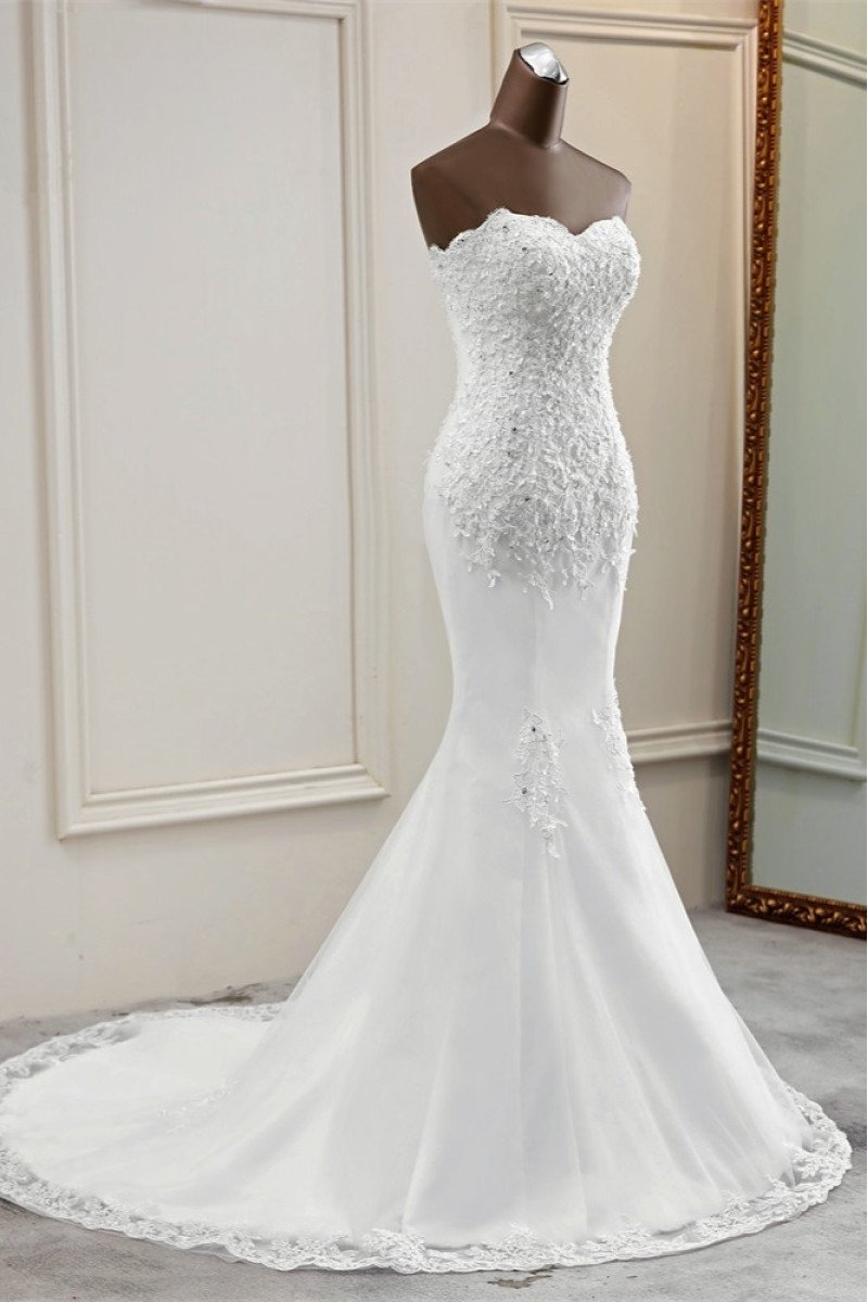 Anna Decent Sweetheart Lace Up Appliques Mermaid Wedding Dresses With Court Train